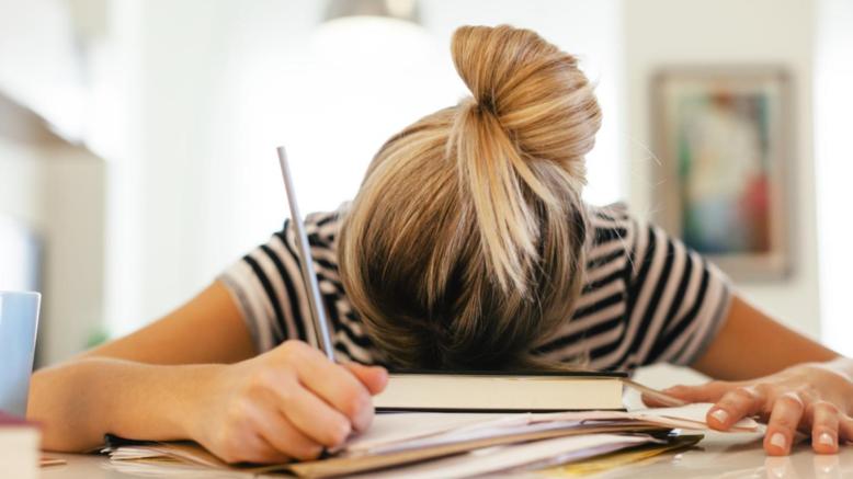 finally-women-should-only-work-34-hours-weeks-experts-say-1486101383